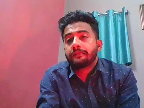 chutlhunter online show from December 14, 7:54 pm