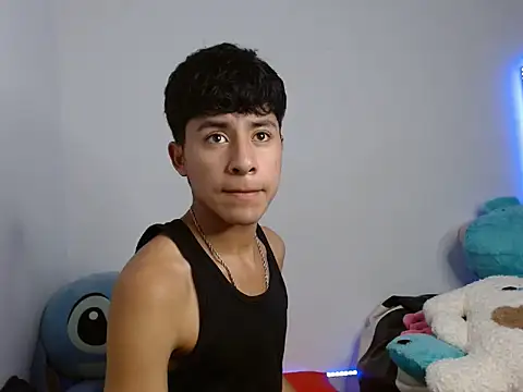 Sebas Ross04 online show from January 8, 6:07 am