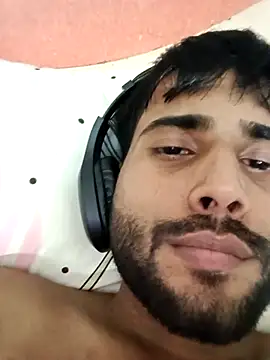 Candyboy  online show from April 4, 10:23 am