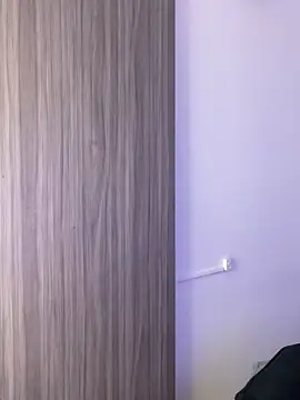 Goldenknight33 online show from February 19, 4:03 pm