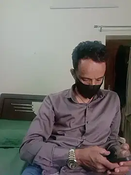 Crazysexycouple00 online show from March 30, 9:43 am