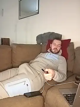 cheekycherryx online show from January 15, 6:32 pm