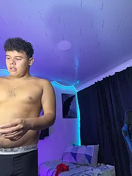 michael iron online show from December 15, 12:18 am