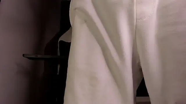 Liam Mateo online show from February 21, 7:09 am