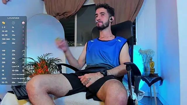  YOURHERO online show from April 17, 12:13 am