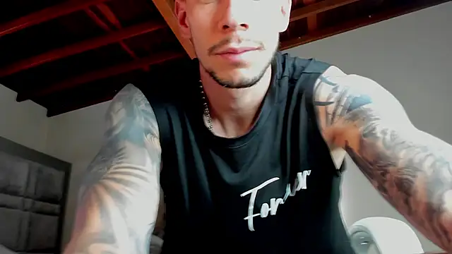 J king   online show from May 29, 11:42 am