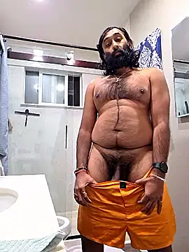 RoshiClouded online show from February 25, 7:20 am