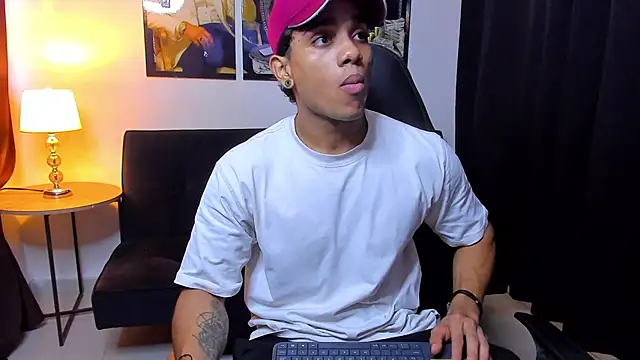 Dustyn Michelle1 online show from February 5, 6:26 pm