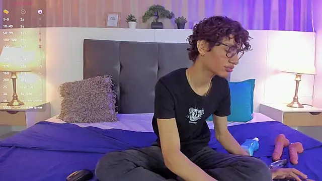 Will Turneer online show from January 13, 4:17 am