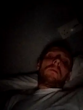 CrookedBunk3527 online show from December 16, 9:55 pm