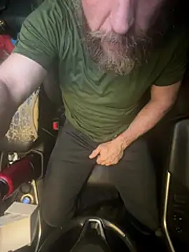 HouseOfHans online show from February 6, 12:29 am