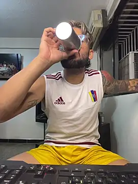 thedragonboyxxx online show from March 26, 4:38 am