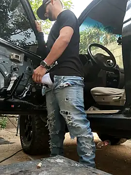 PIGHIGHDIRTY p0 online show from February 8, 8:02 pm