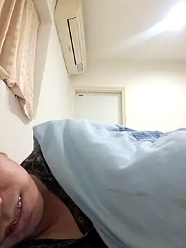 AJIJI1010 online show from March 22, 4:34 pm