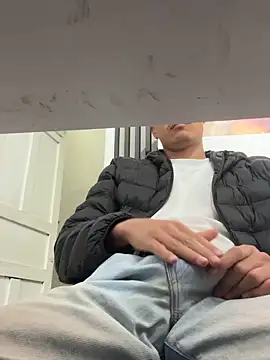 Latin Paisa Boy online show from March 17, 10:34 pm