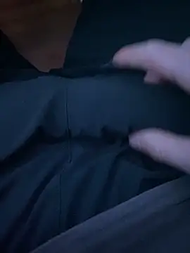 LittleGuy 2007 online show from April 11, 10:02 pm