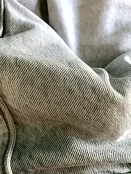 LittleGuy 2007 online show from March 3, 12:12 pm