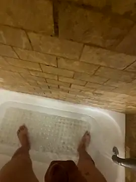 HoofedCylinder online show from April 5, 6:59 pm