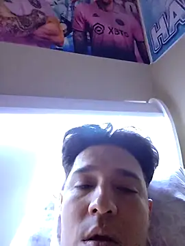 HoofedCylinder online show from March 20, 9:57 am