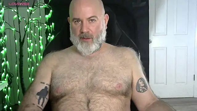 XJJ77x online show from February 17, 1:15 am