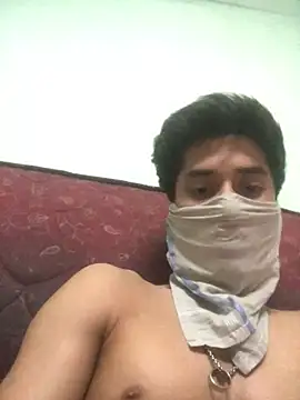 karan72819 online show from April 8, 11:53 am