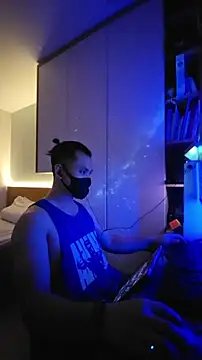 OnlyHand9x online show from April 12, 6:20 pm