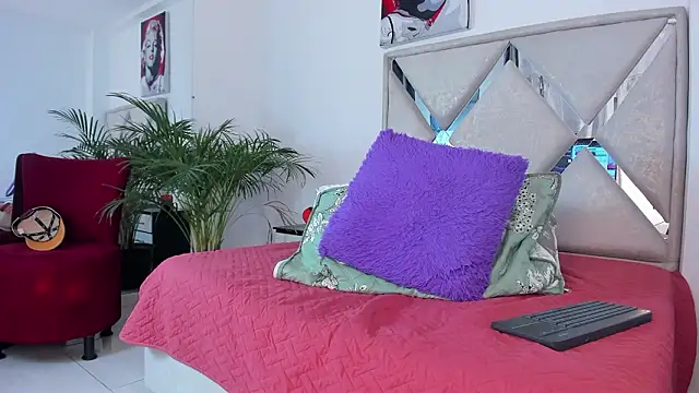 Liam saint online show from March 9, 1:38 pm