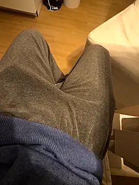 Bigross21 online show from March 3, 11:44 pm