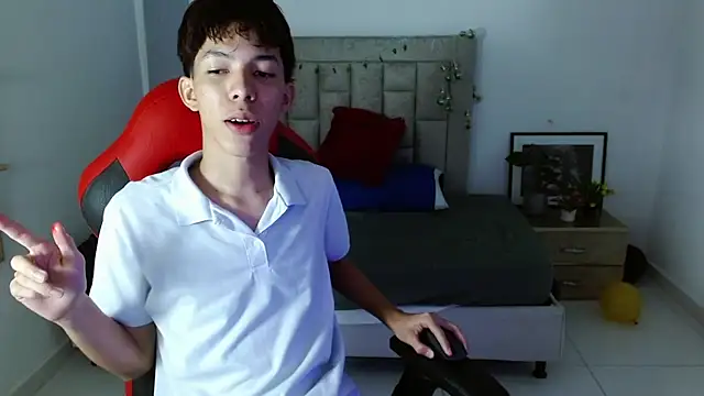 Nico  fox123 online show from January 5, 6:22 pm