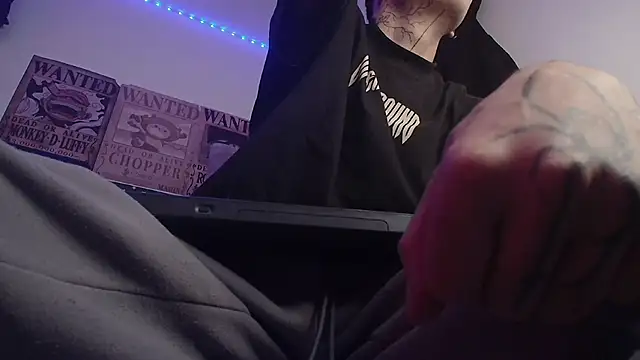 Anhony Muscle online show from January 15, 7:27 pm