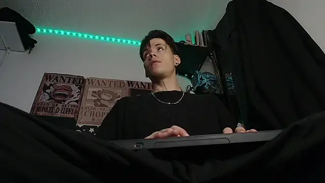 Anhony Muscle online show from January 11, 10:24 pm