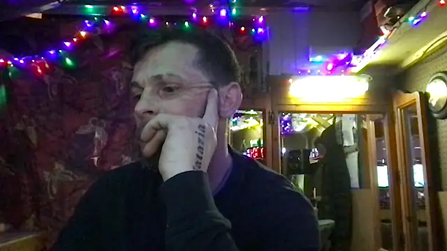 ARCHERTASTE online show from April 7, 11:05 pm