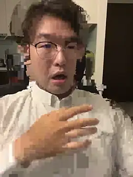 W0Ijn online show from March 6, 9:50 am