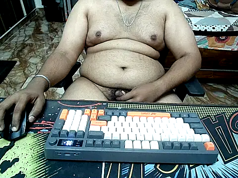 maxi23932 online show from January 10, 4:06 am