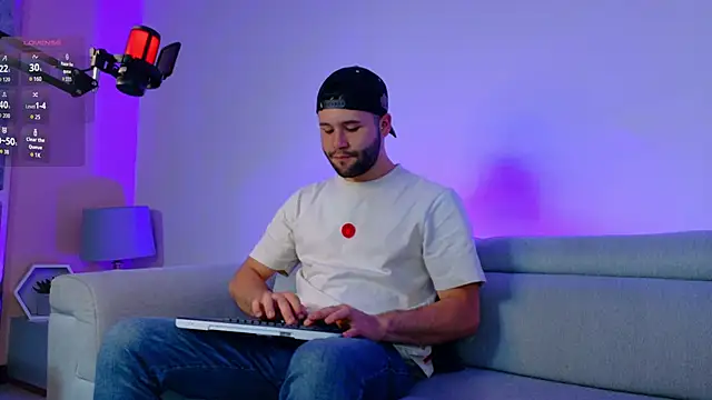 AndyKnoxx online show from March 30, 7:59 pm