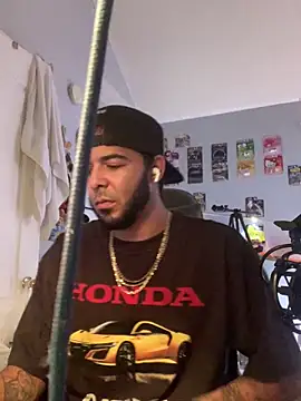 PRBoricua787 online show from July 2, 3:23 am