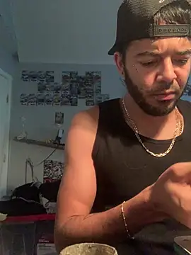 PRBoricua787 online show from June 18, 6:02 pm