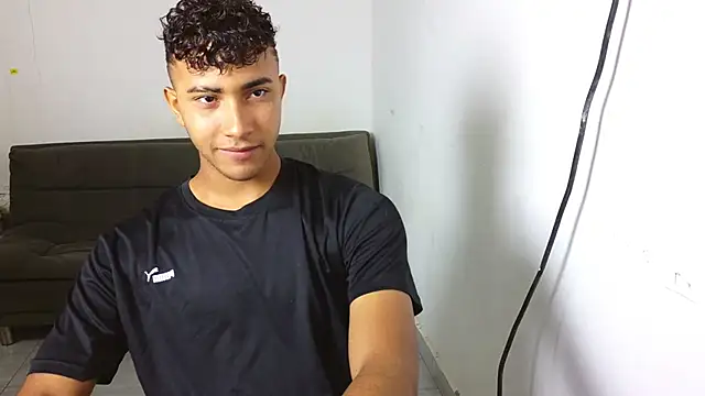 naugthy boy88 online show from April 13, 12:11 am