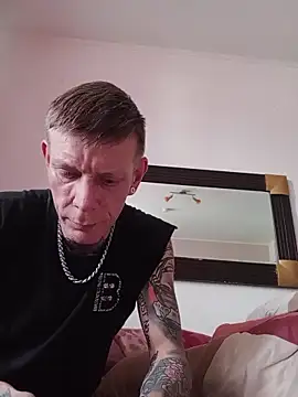 Der Schoene Penis online show from April 17, 12:19 pm