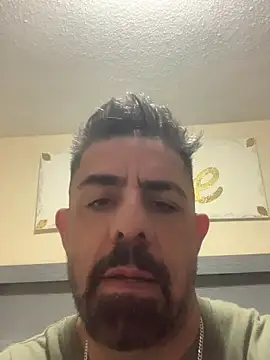 wolfbucker online show from July 20, 5:35 am