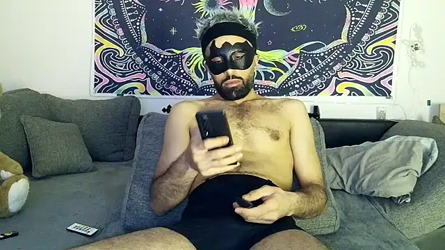 Moh 197 online show from March 20, 8:45 pm