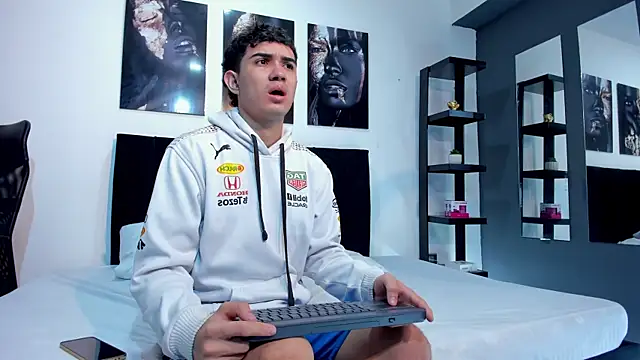 Alejo Grey online show from January 12, 12:53 pm