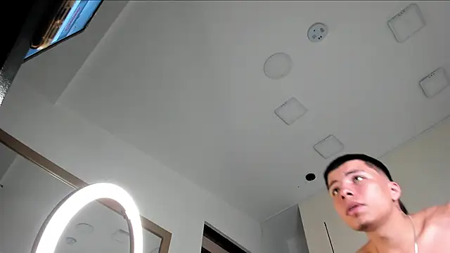 LoganGreys online show from February 5, 9:22 pm