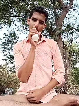 sahilcute1 online show from June 16, 6:27 am