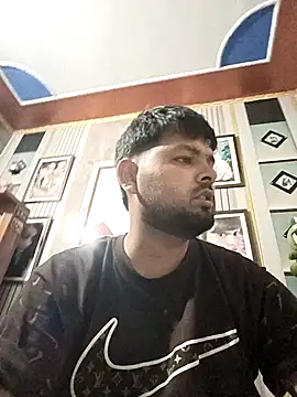 Pulkeet1433 online show from March 30, 7:15 pm