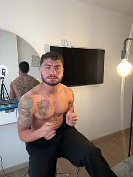 FrancoRossi  online show from April 20, 1:35 pm