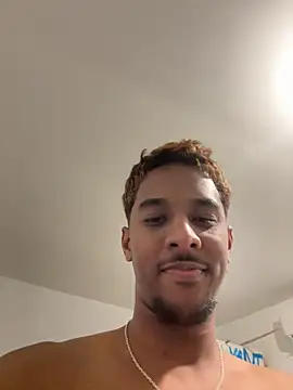 Axel black10 online show from March 4, 6:59 pm