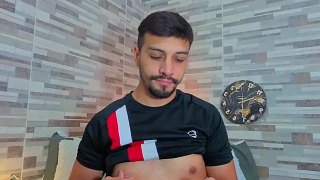 joelcallvil1 online show from April 3, 2:58 pm