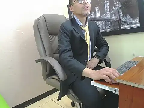 Oswalldo   online show from February 24, 11:44 am