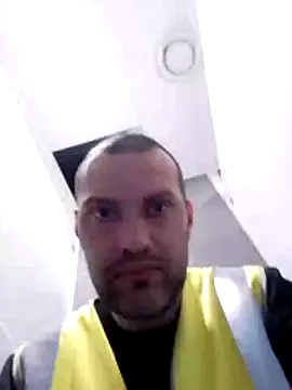 pacakiraly21 online show from April 20, 8:28 am